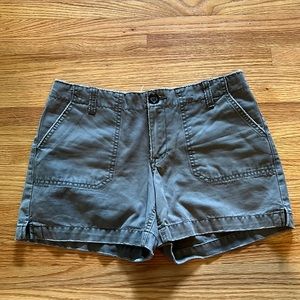 Women’s SIZE 2, OLD NAVY grey cargo shorts